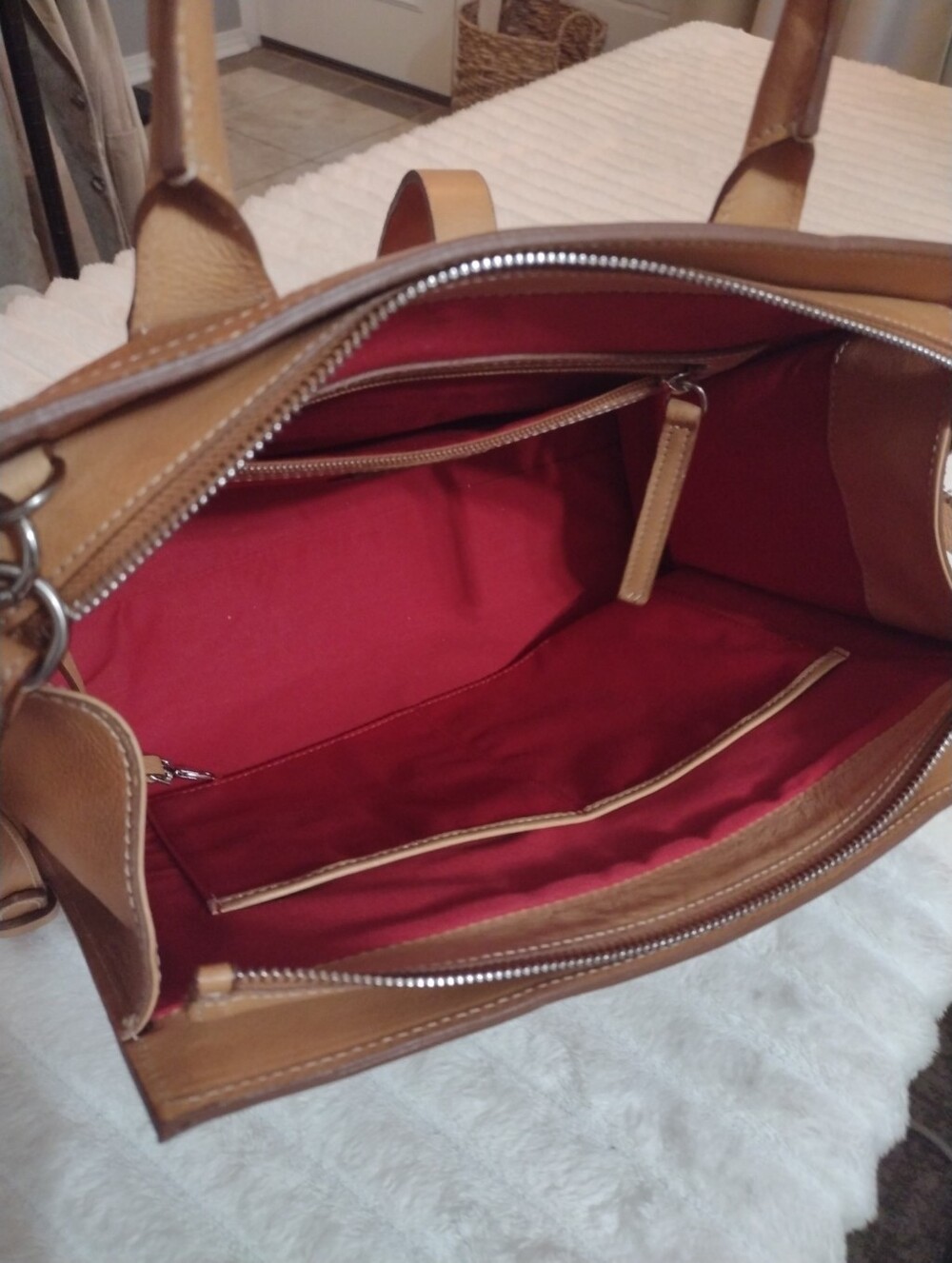 Cavalcanti Genuine Italian Leather Satchel Tan Burnished Extra Strap Red Lining - Picture 13 of 16